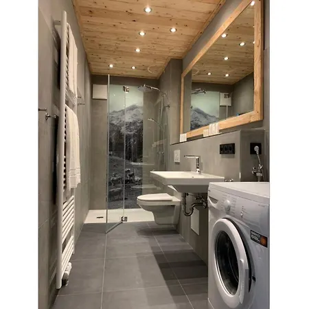 Apartment Max 2 *