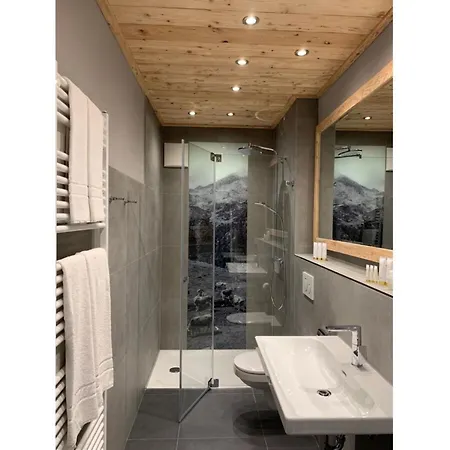 Max 2 * Garmisch-Partenkirchen